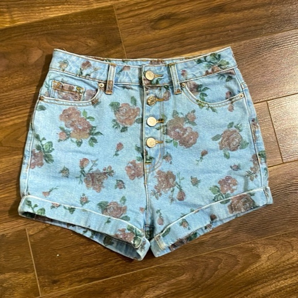 Urban outfitters BDG super high rise floral shorts